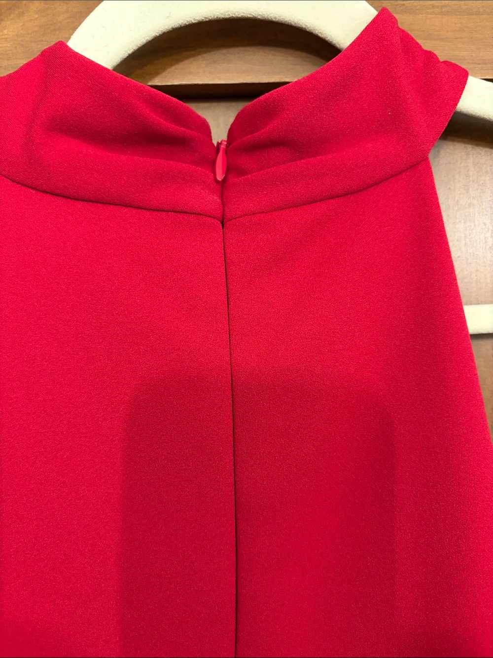 White House Black Market Halter Top - Picture 3 of 4